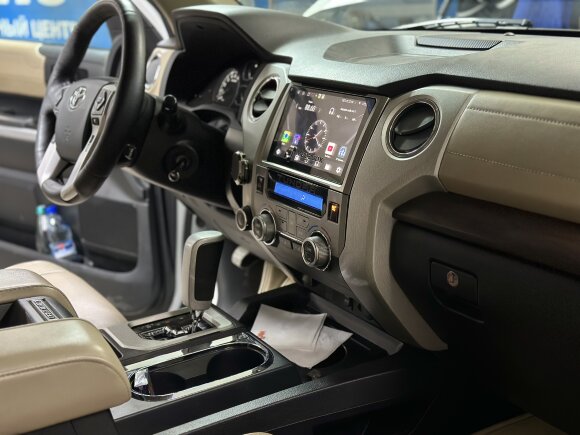 Штатная магнитола Toyota Tundra, Sequoia (2014+). Megabox 9069 
