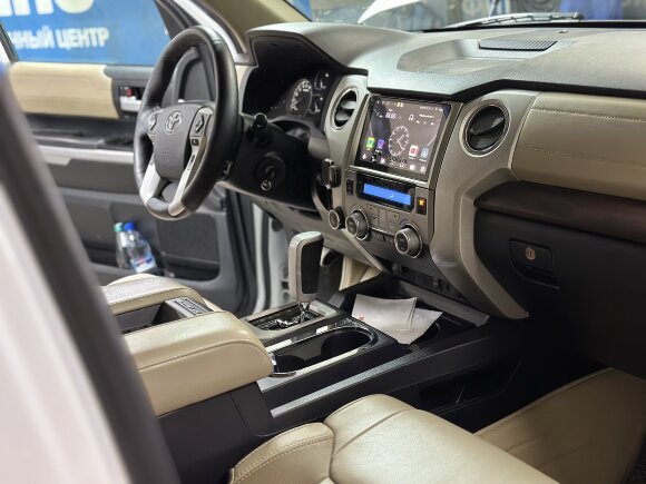 Штатная магнитола Toyota Tundra, Sequoia (2014+). Megabox 9069 